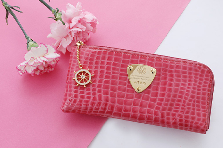 愛されピンクのお財布がほしい 可愛いピンク財布があるレディースブランドとおすすめアイテム36選