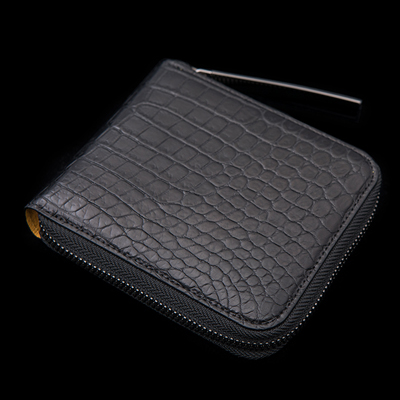 上質でおしゃれなメンズクロコダイルのお財布は池田工芸のマットクロコダイル二つ折りファスナー財布です